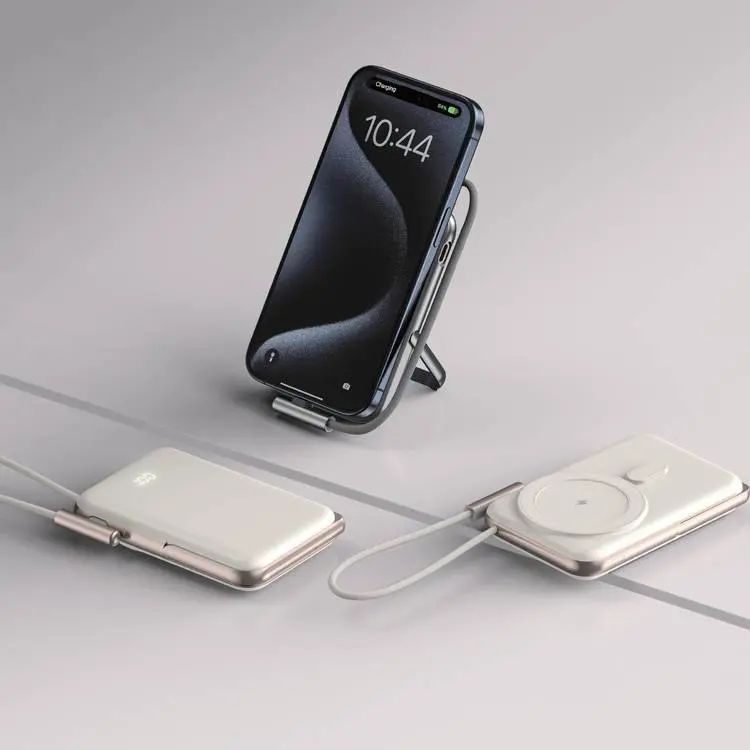 Green lion Wireless power bank